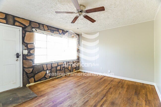 Foto del edificio - 6917 67th St S