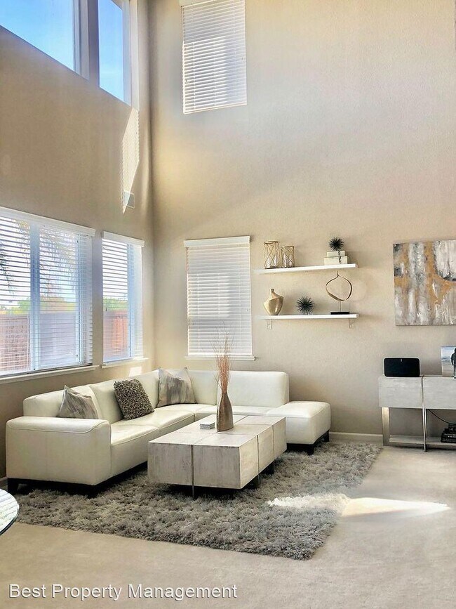 Building Photo - 4 br, 3 bath House - 274 Pebble Beach Dr