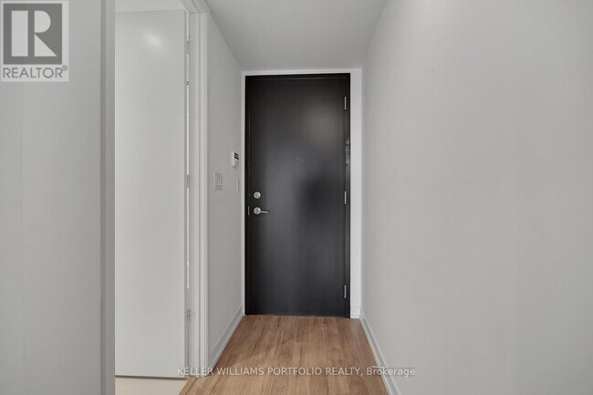 Building Photo - 377 Madison Ave