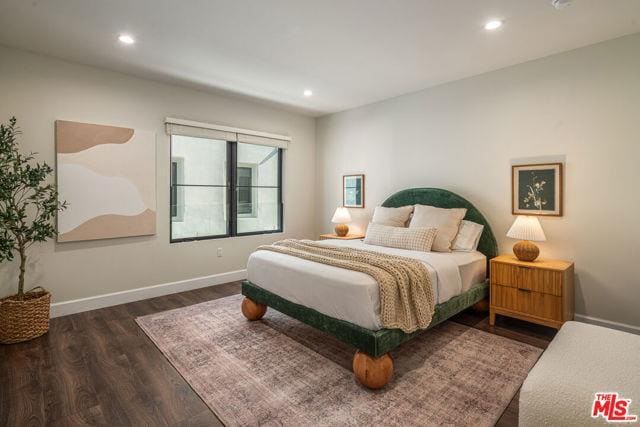 Primary Photo - 1153 California 2 Apt ##2, Los Angeles, CA...
