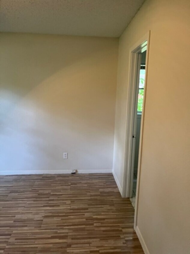 Foto del edificio - 11235 Lemond Dr