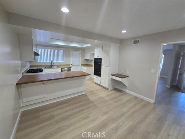 Building Photo - 5552 Reno Cir