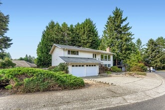 Building Photo - 17018 NE 42nd St