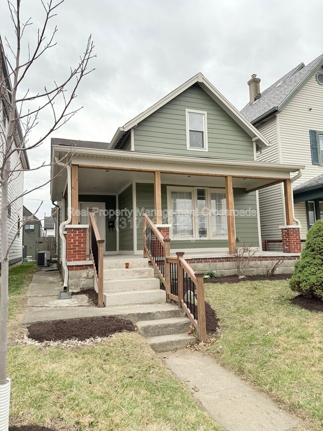 Photo - 1135 Spann Avenue House