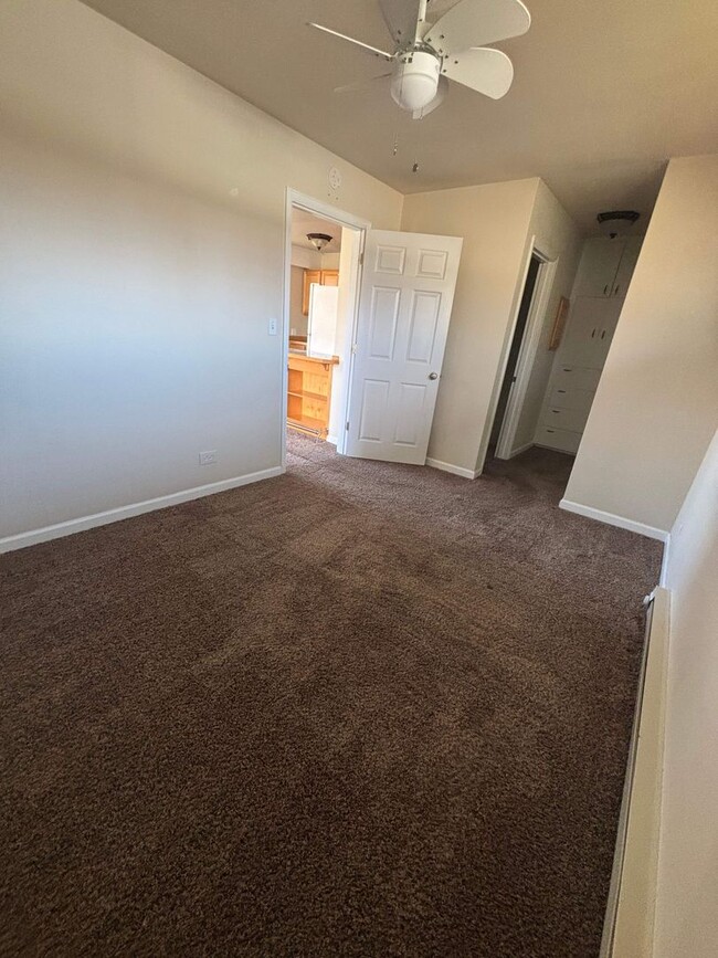 Building Photo - Eugene Spacious 1 Bed 1 Bath, Condo, Comin...