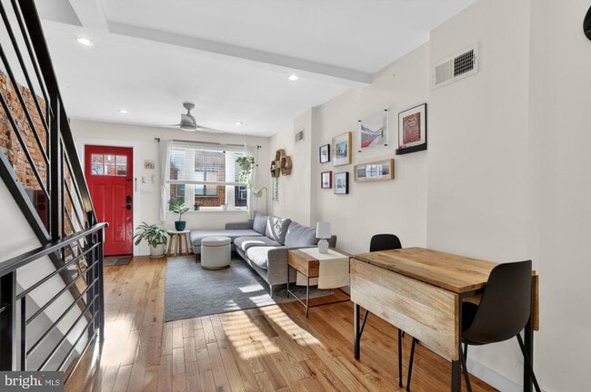 Foto del edificio - 741 Watkins St