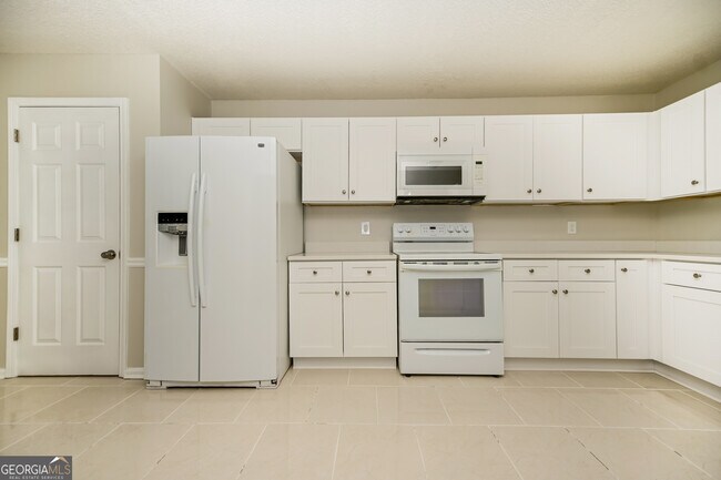 Foto del edificio - 1038 Hampton Rd