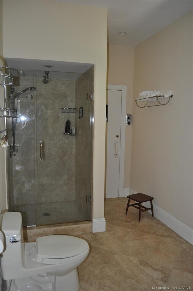 Foto del edificio - 4920 SW 73 St