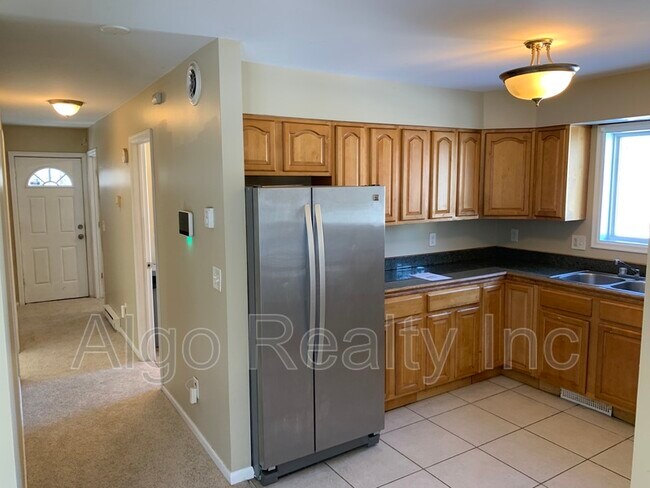 Foto del edificio - 1427 N Morgan Ave