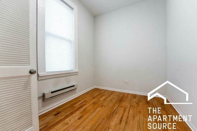 Foto del edificio - 1349 N Wells St
