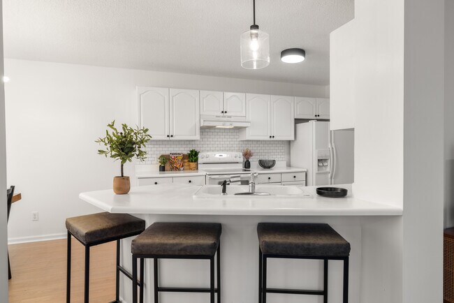 Foto del edificio - 515 Pearson Town Rd