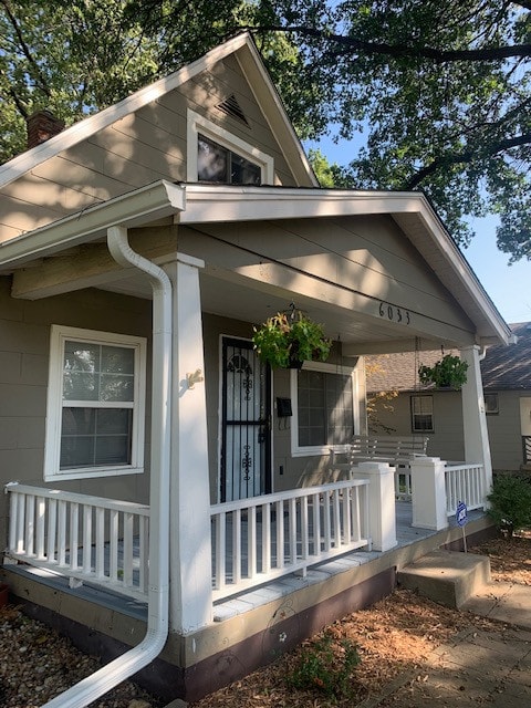 Foto principal - 6033 Harrison St