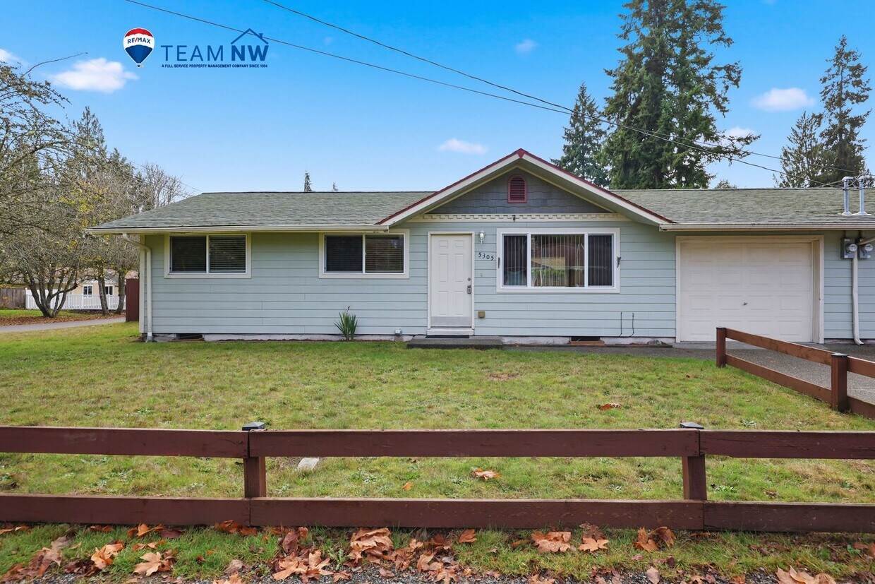 Foto principal - Move in Ready! 3 bedroom 1 bath, North Thurston School District.