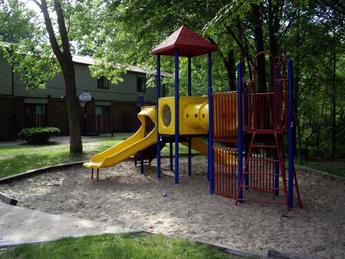 Building Photo - Park Woods Apartments