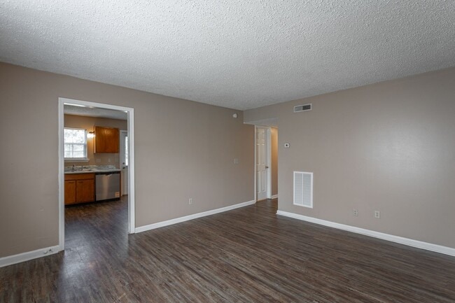 Iris Lane - Iris Lane Apartment