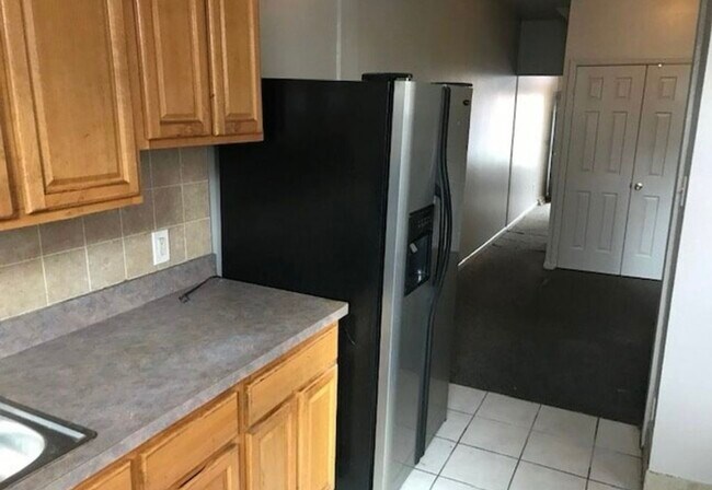 Kitchen - 1428 N 4th St