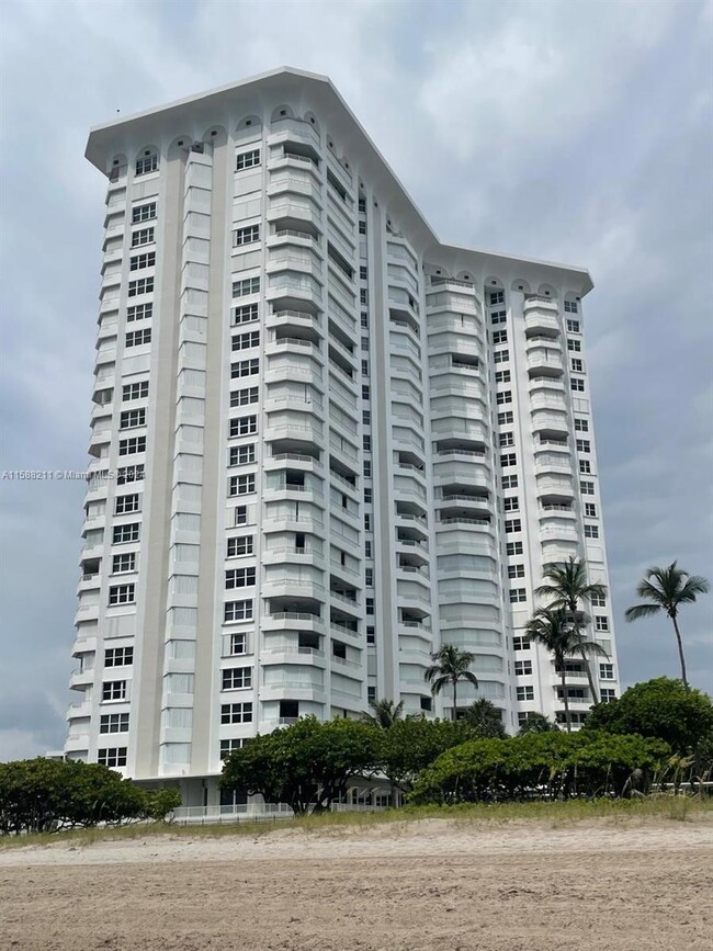 Foto del edificio - 1340 S Ocean Blvd