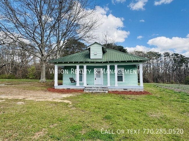 Foto del edificio - 240 Clem Lowell Rd