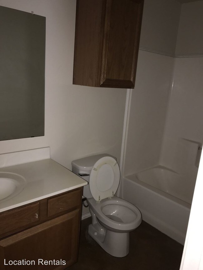 Foto del edificio - 3 br, 2 bath House - 6537 92nd Street