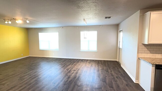 Foto del edificio - 935 Winged Scoter