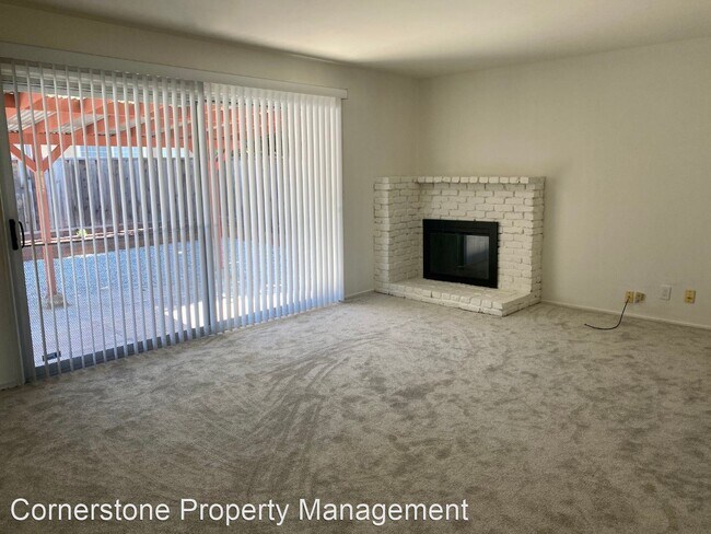 Foto del edificio - 3 br, 2 bath House - 4656 Elmhurst Dr.