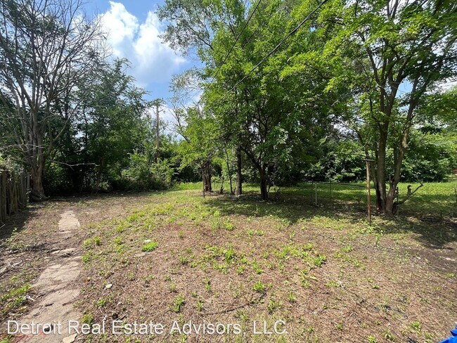 Building Photo - 3 br, 1 bath House - 7409 Brace
