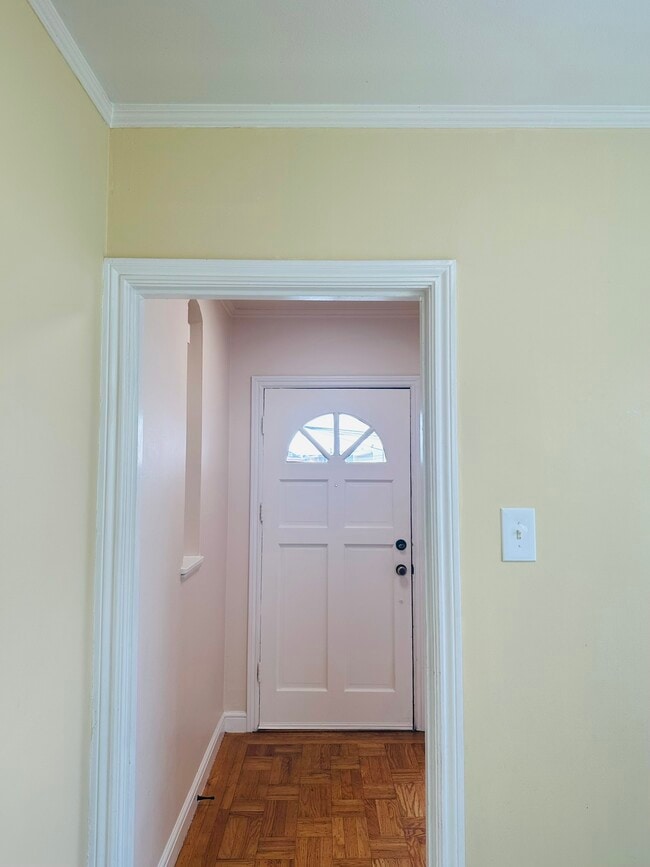 Entryway - 245 Concord St