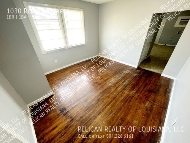 Building Photo - 1030 Romain St
