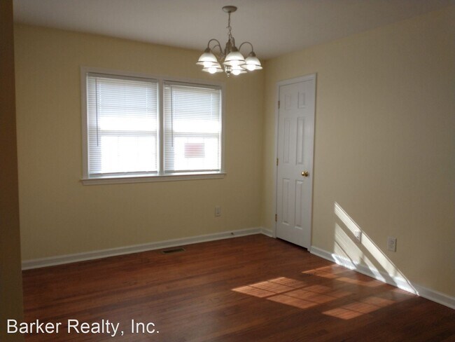 Building Photo - 3 br, 1.5 bath House - 604 McMakin Street