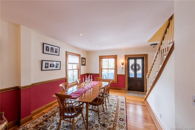 Building Photo - 48 Knapp Ln