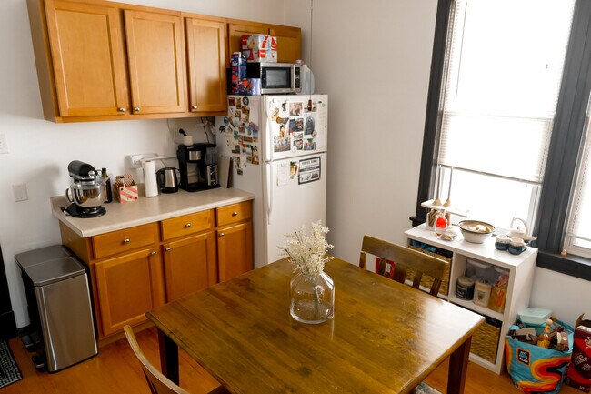 Foto del edificio - 2219 W Rice St