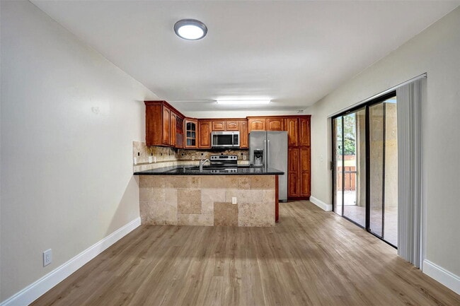 Building Photo - 4872 NW 95th Ave