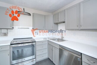 Building Photo - 87 W 300 N