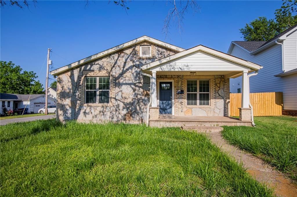Foto principal - 717 N Mt Olive St