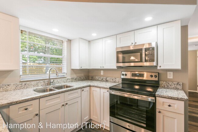 Foto del edificio - 3 br, 1 bath House - 9821 WAYSIDE LANE