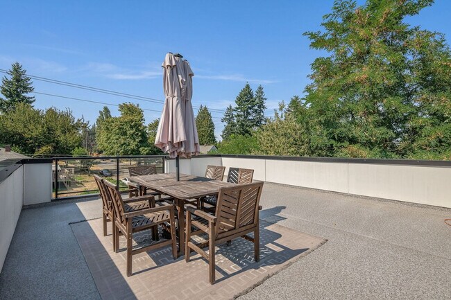 Foto del edificio - 10404 2nd Pl SW