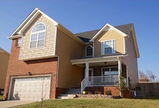 Building Photo - 1109 Ishee Dr