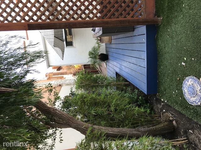 Building Photo - 348 30th Pl