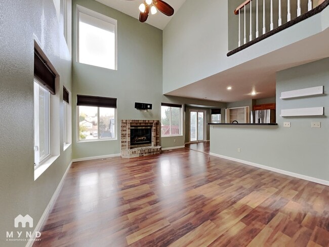 Building Photo - 6065 Fescue Dr