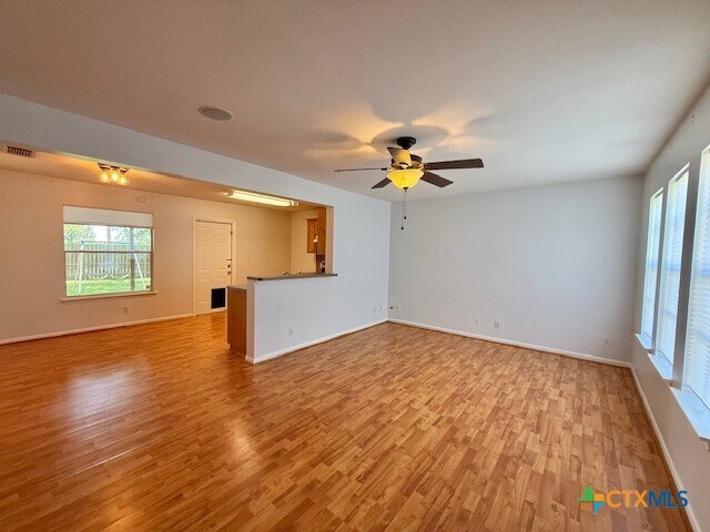Foto del edificio - 311 Clydesdale Ln