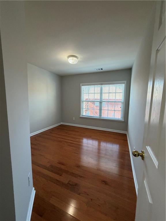 Building Photo - 11070 Skyway Dr