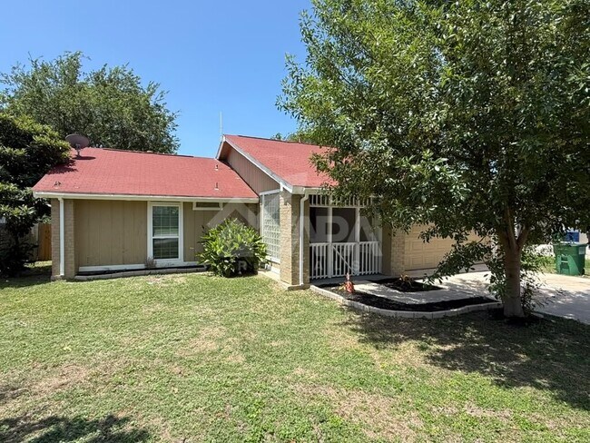 Building Photo - 4558 Los Ranchitos St