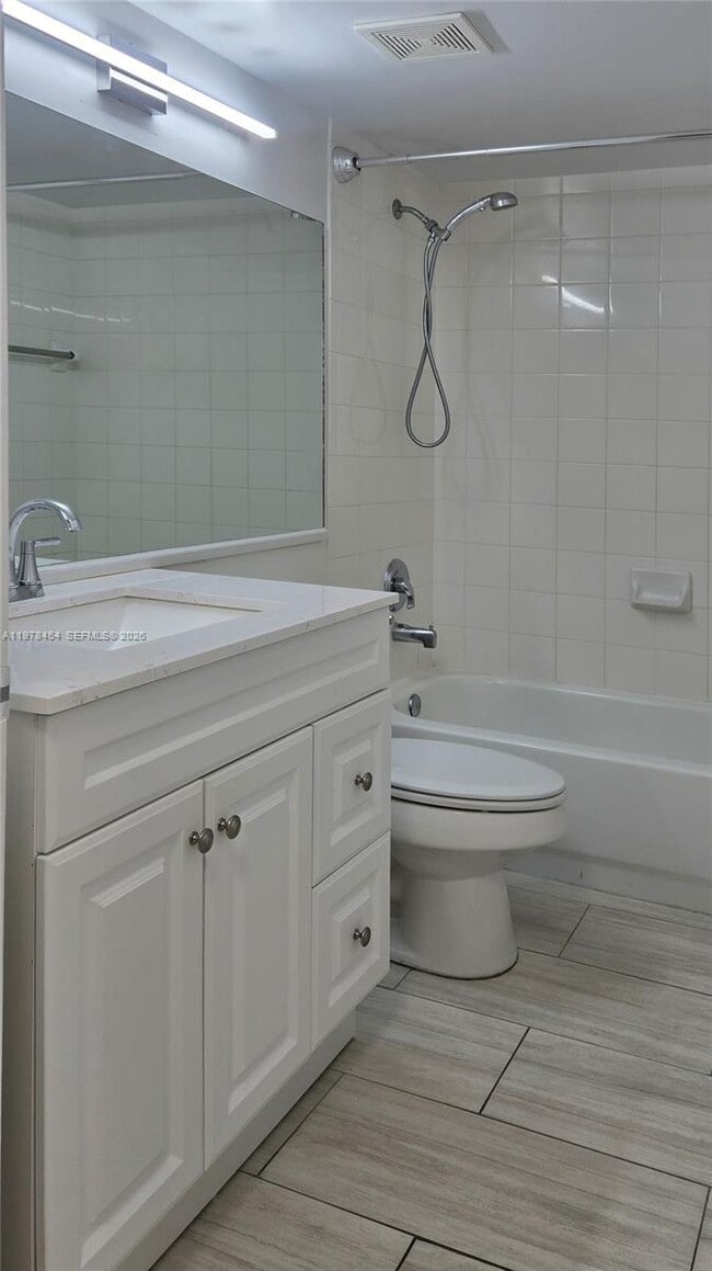 Foto del edificio - 7808 Sonoma Springs Cir