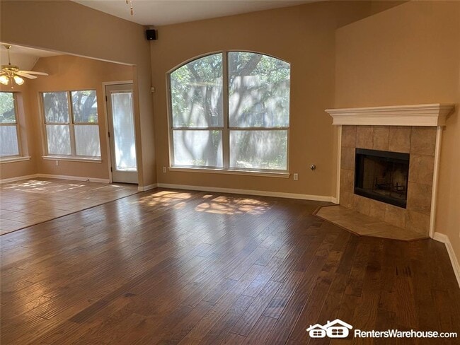 Building Photo - 15821 W Dorman Dr