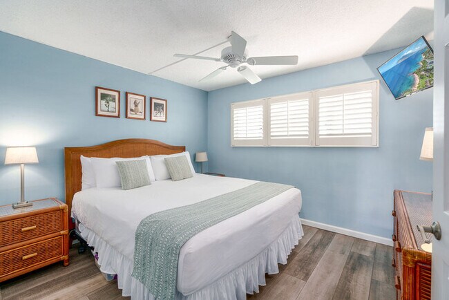 Building Photo - Kamaole Beach Royale 409