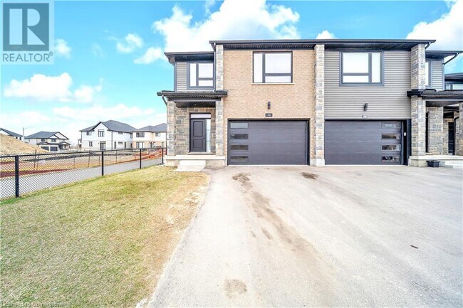 Photo du bâtiment - 154 Otterbein Rd