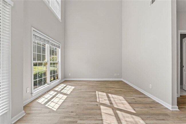 Foto del edificio - 2878 Calhoun Square