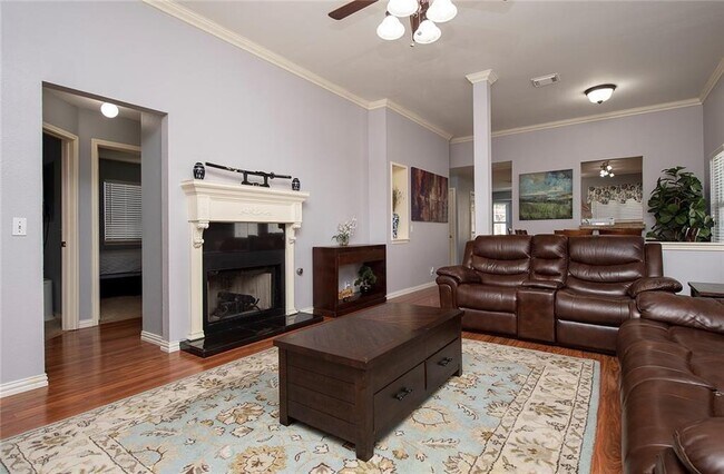 Foto del edificio - 21302 Derby Day Ave