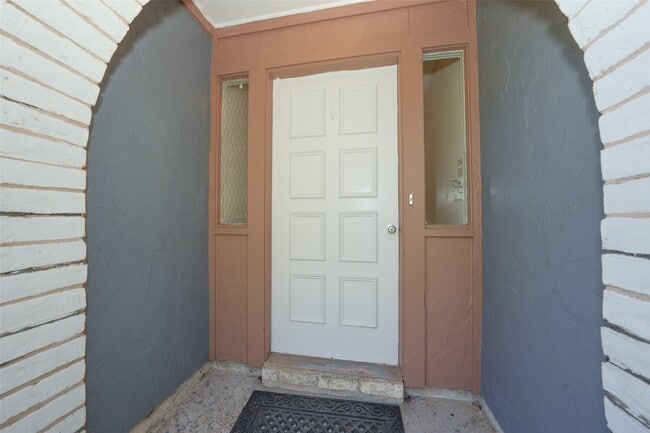 Foto del edificio - 5375 Little John Ln