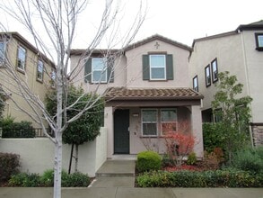 Building Photo - 3169 Village Plaza Dr